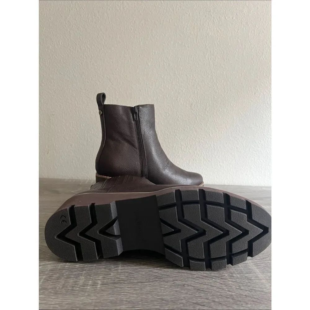 Vionic Aria 2.0 Dark Brown Leather Chelsea Wedge Lug Sole Booties 9M - Picture 6 of 7